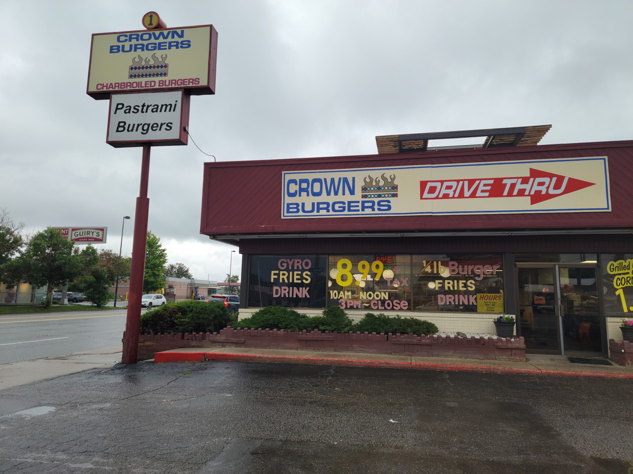 Restaurante-Crown-Burgers-Denver