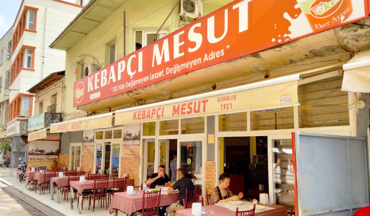 restaurante-Kebapci-Mesut-adana